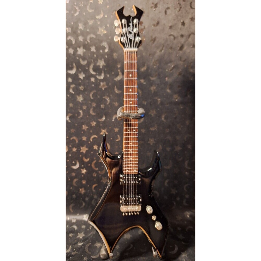 Axe Heaven Miniature Guitars Eddie Stranger Things B.C. Rich Warlock - NIB